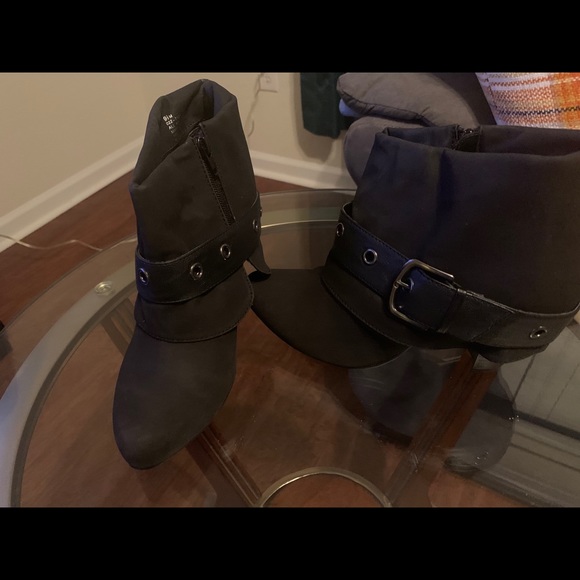 Boots - Picture 2 of 2